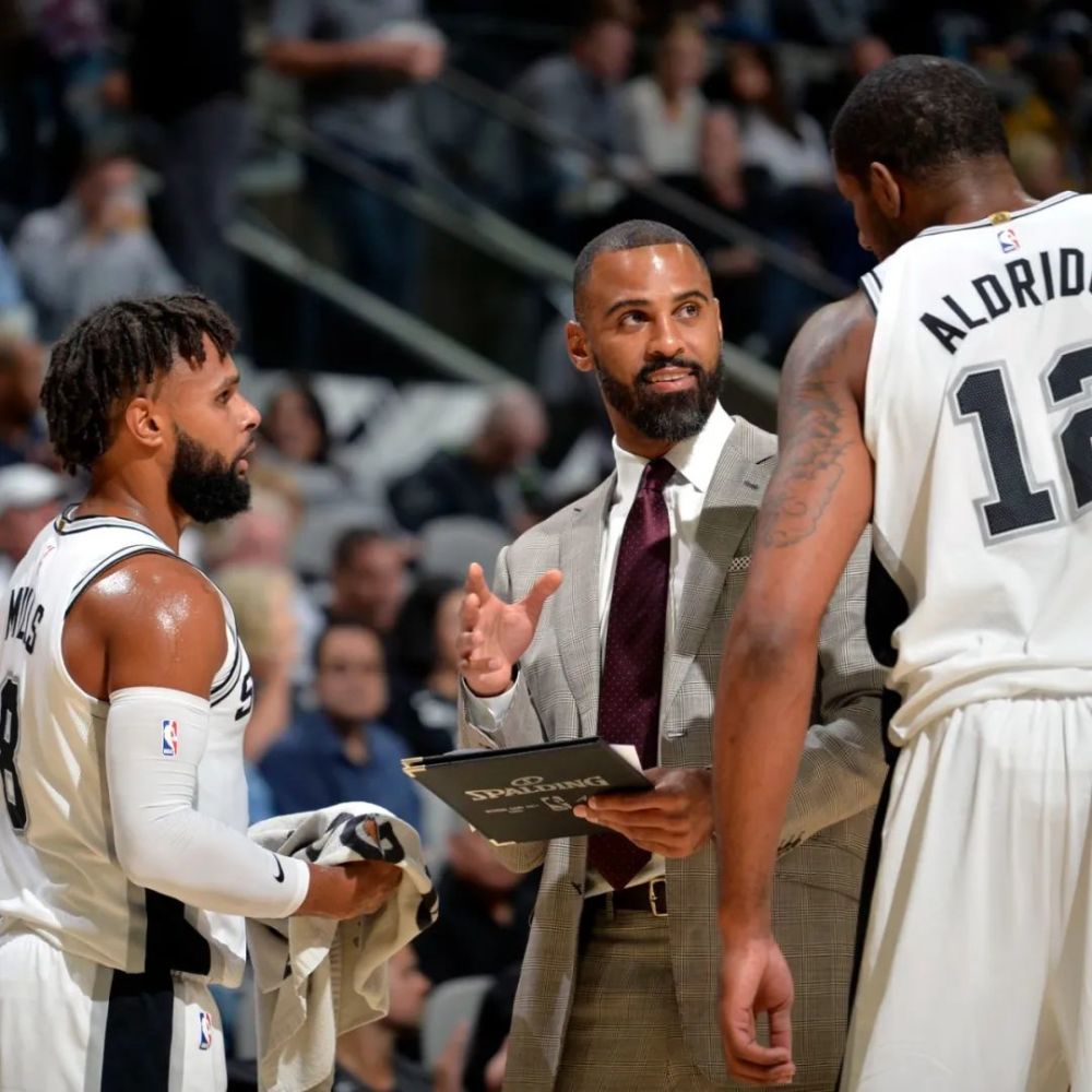 其中的佼佼 其中的佼佼