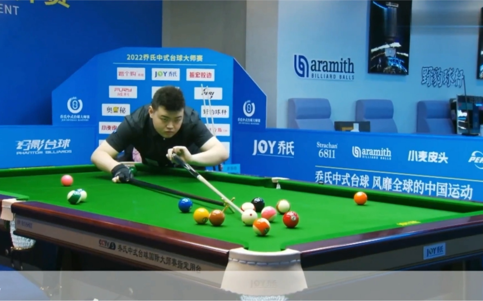 在鲁昂举行 在鲁昂举行