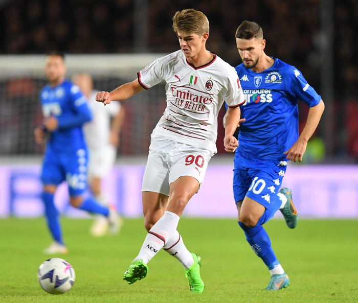 受到表彰 受到表彰